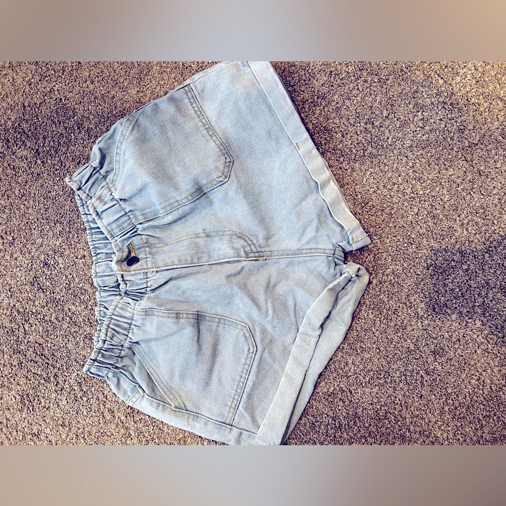 Light wash shorts